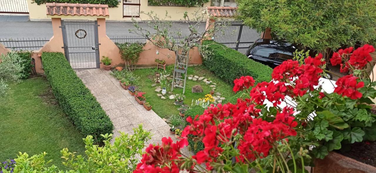 B&B Casa Piras Iun3880 巴鲁米尼 外观 照片