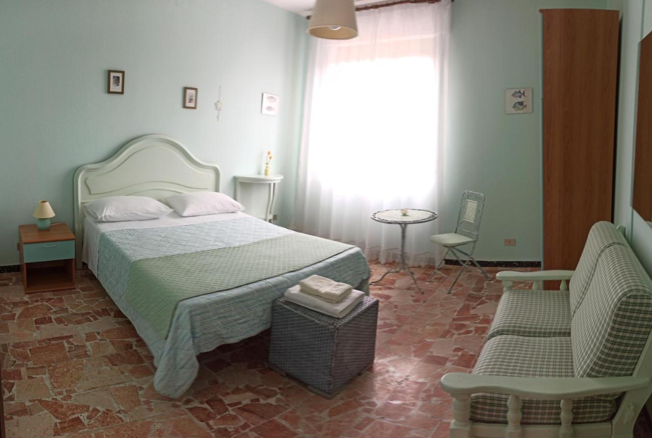B&B Casa Piras Iun3880 巴鲁米尼 外观 照片
