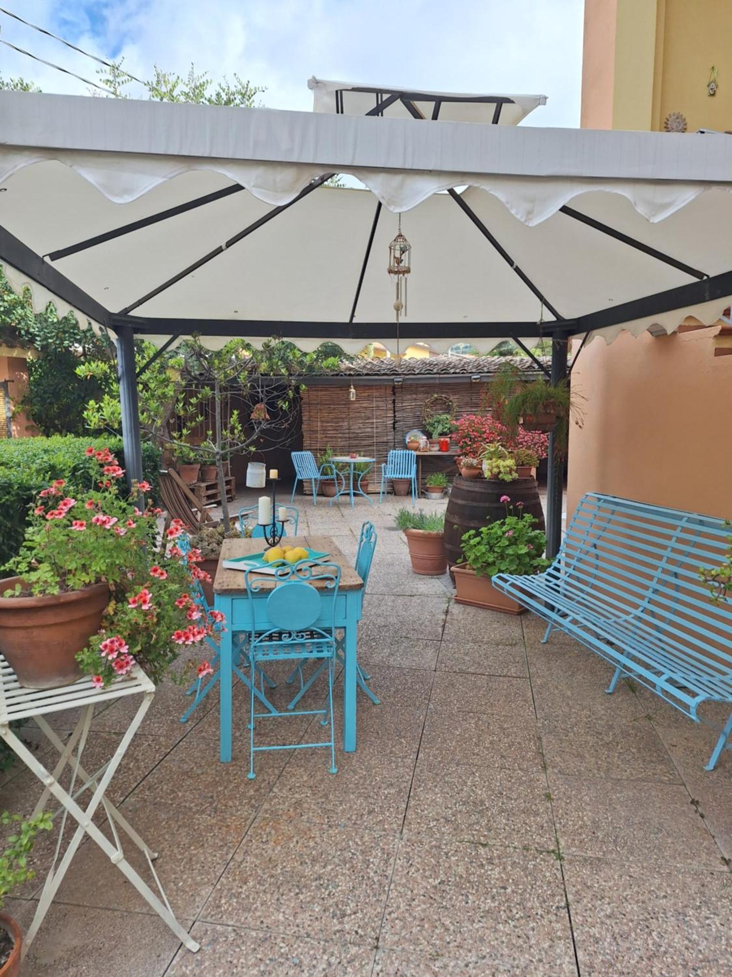 B&B Casa Piras Iun3880 巴鲁米尼 外观 照片